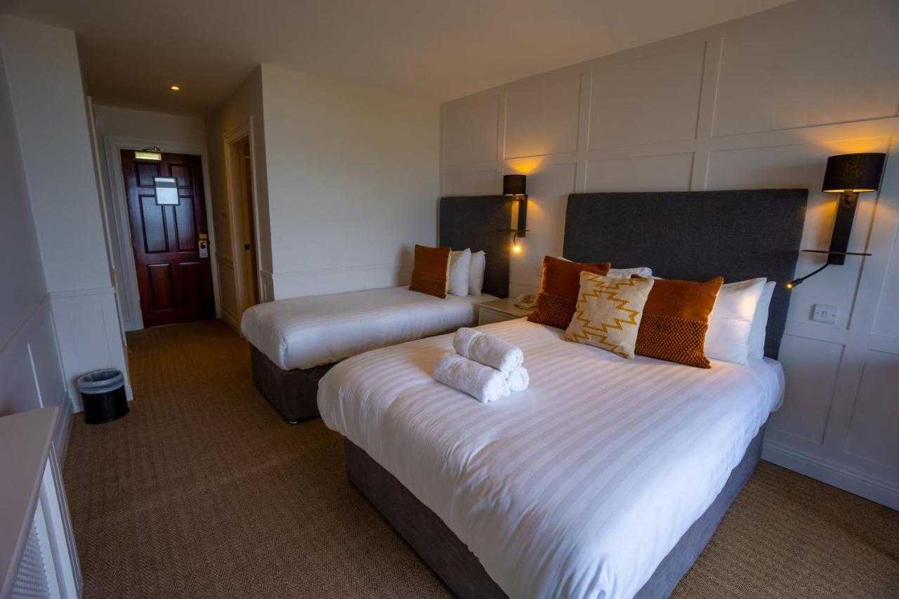 The Cliff House Hotel แบลลีบัลเนียน ภายนอก รูปภาพ