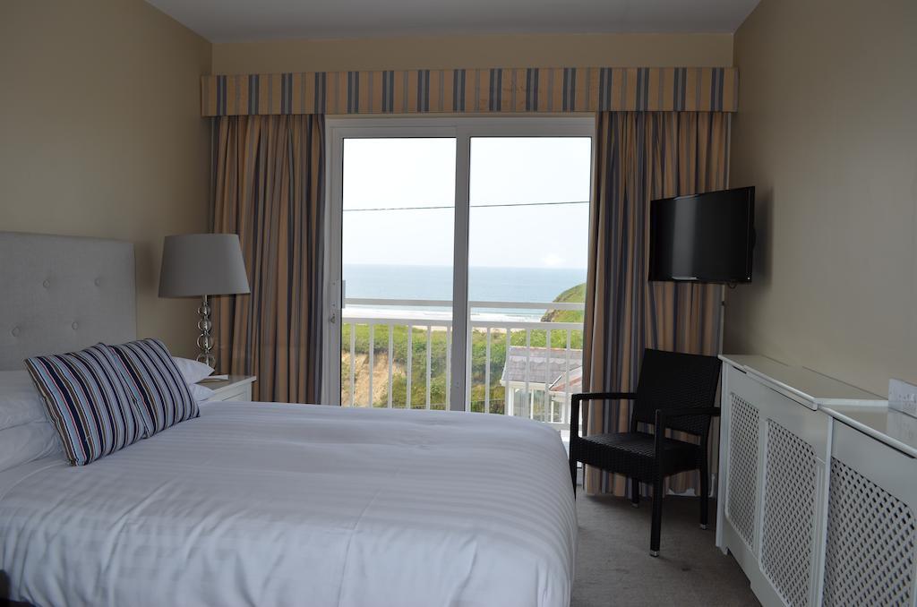 The Cliff House Hotel แบลลีบัลเนียน ภายนอก รูปภาพ